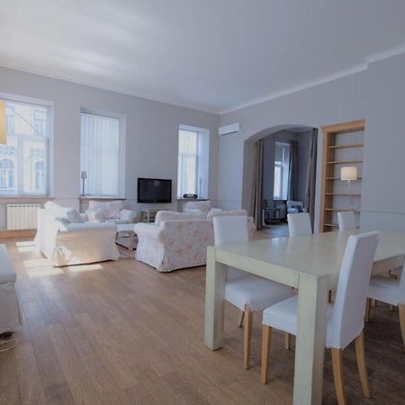 Great 144 Sq.M. Apartment In The Center Of Κίεβο Εξωτερικό φωτογραφία