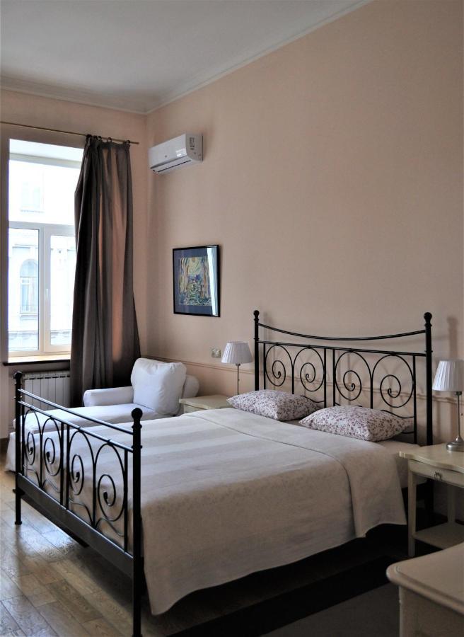 Great 144 Sq.M. Apartment In The Center Of Κίεβο Εξωτερικό φωτογραφία